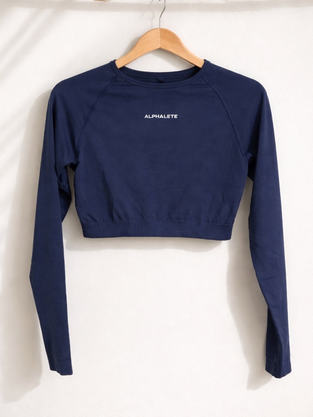 Alphalete Navy Long-Sleeve Cropped Crew Top - Picture 2 of 7
